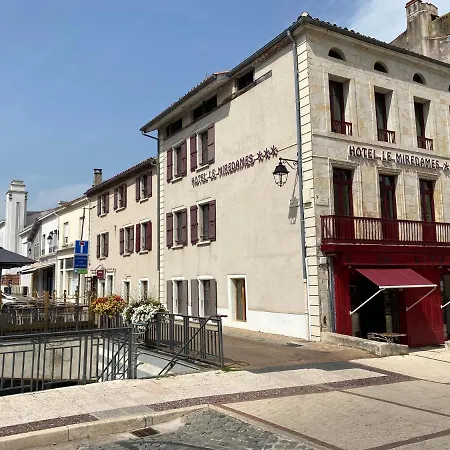 מלון Hotel Le Miredames 3*