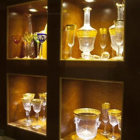 Hotel Le Miredames 3*