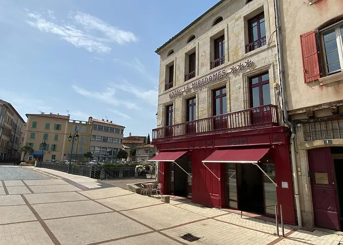 Hotel Le Miredames 3*