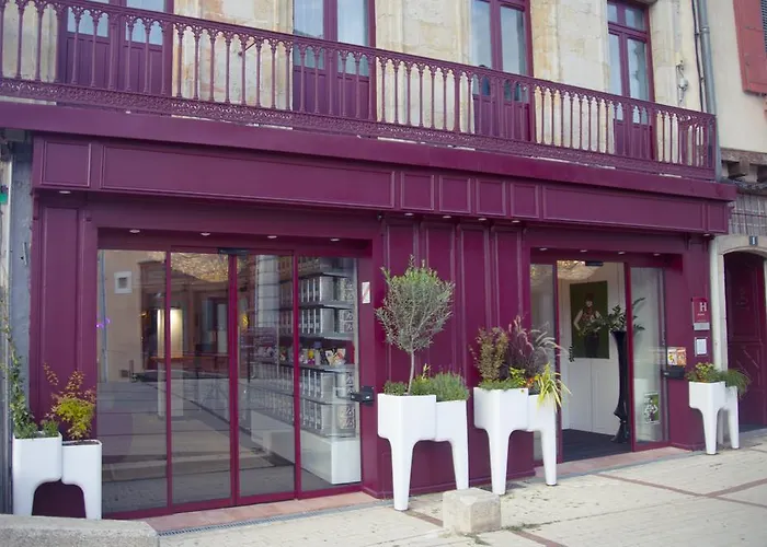 Hotel Le Miredames 3*