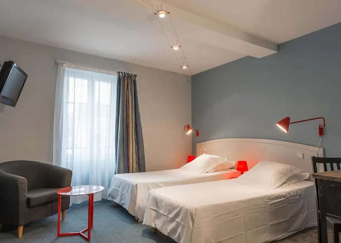 Hotel Le Miredames 3*