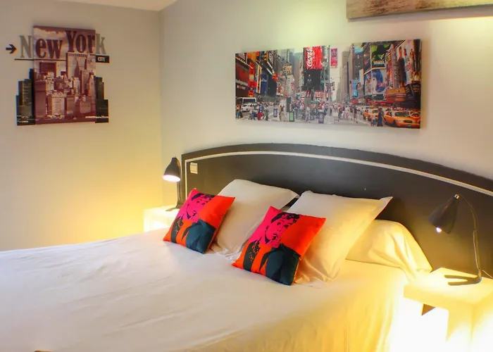 Hotel Le Miredames 3*