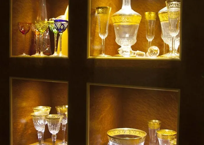 Hotel Le Miredames 3*